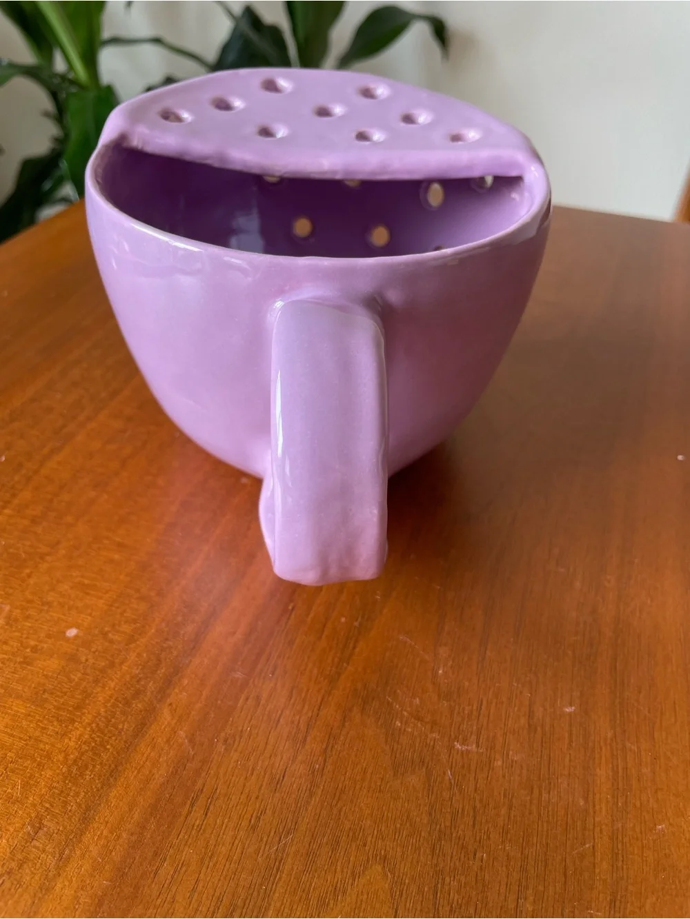 Lavender Ceramic Berry Bowl with Handle and Built-In Strainer
